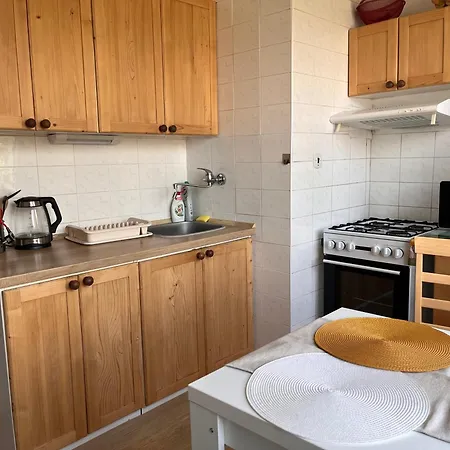 Cozy By The Forest Apartment Tatranska Strba